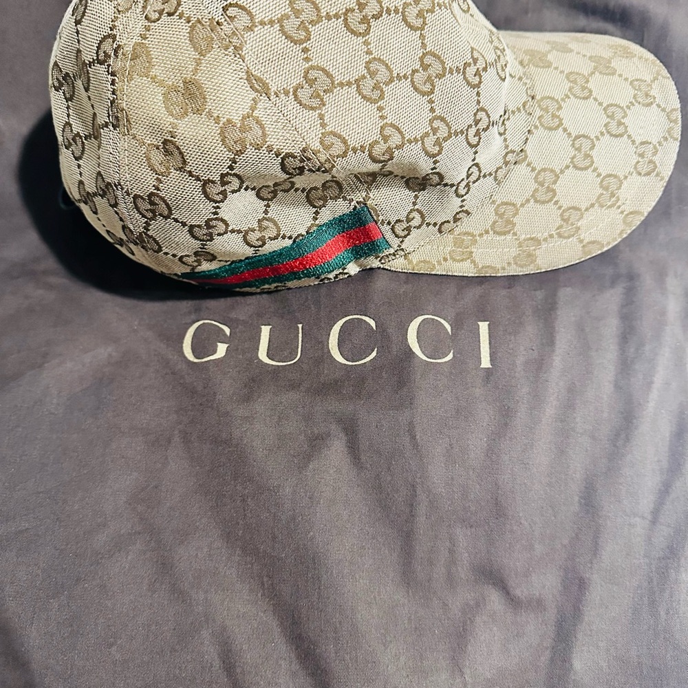 Gucci Beige Monogram Cap